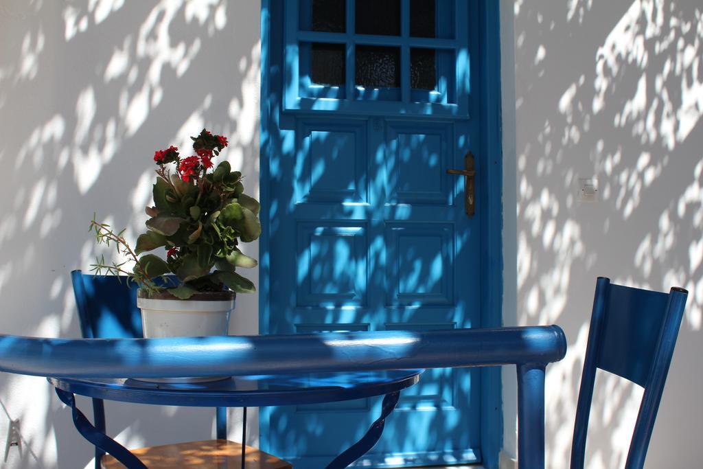 Semprou Rooms Perissa  Exterior foto