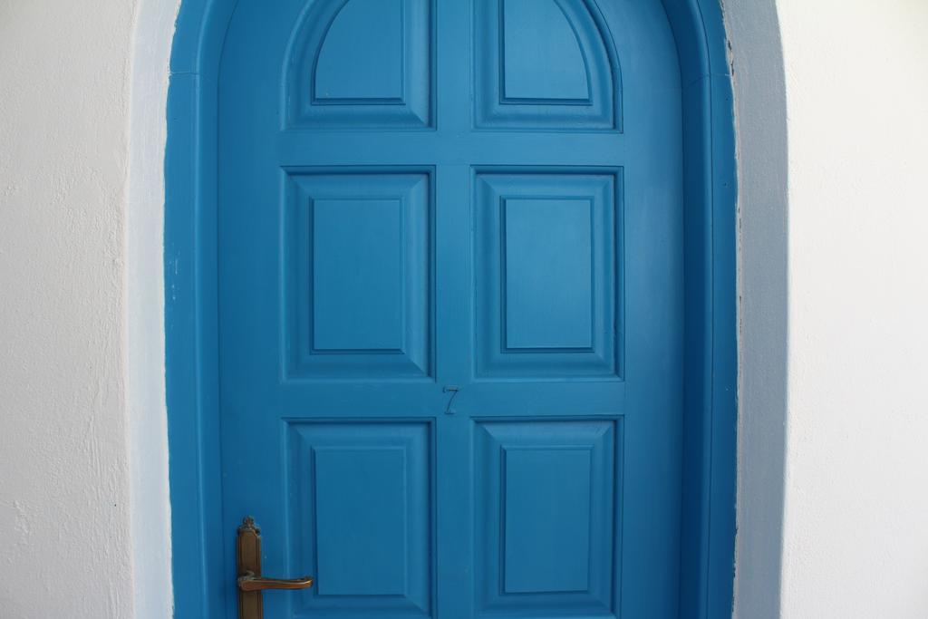 Semprou Rooms Perissa  Exterior foto