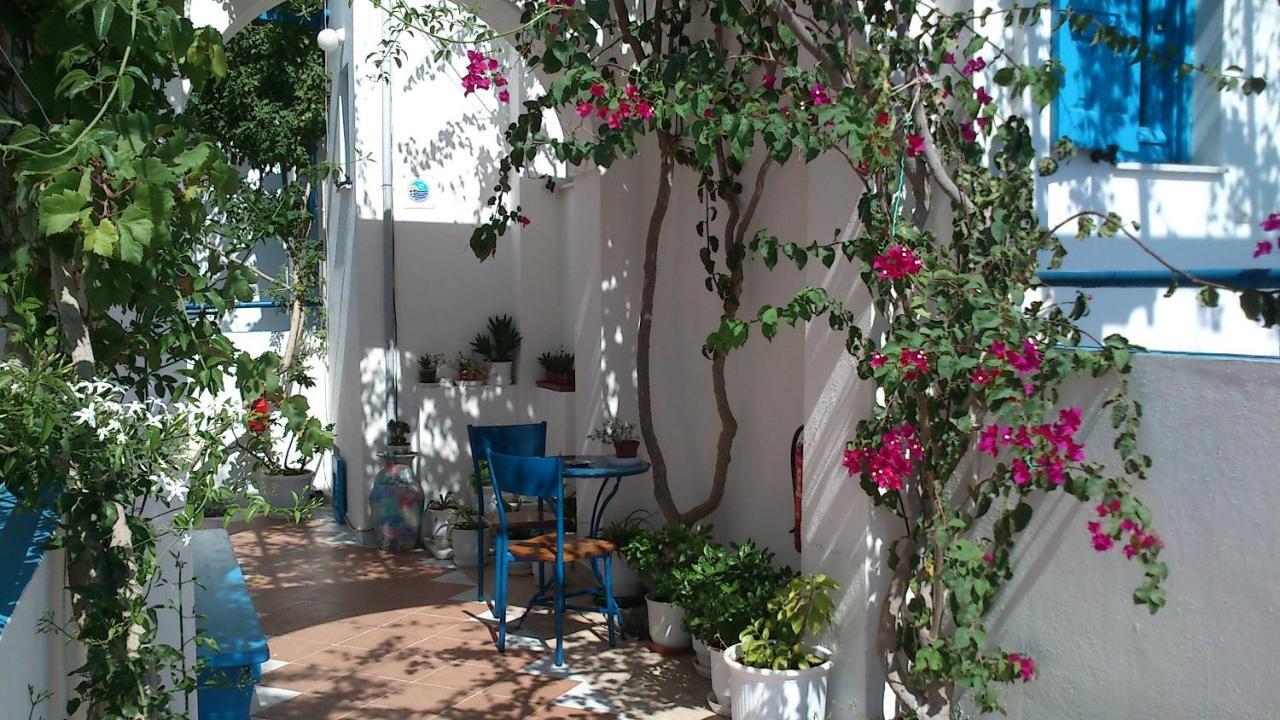 Semprou Rooms Perissa  Exterior foto