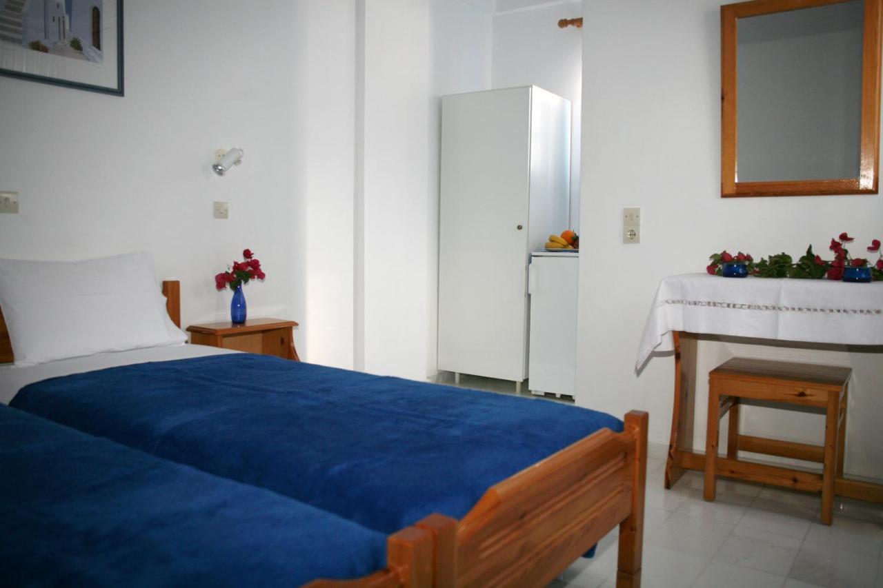 Semprou Rooms Perissa  Exterior foto